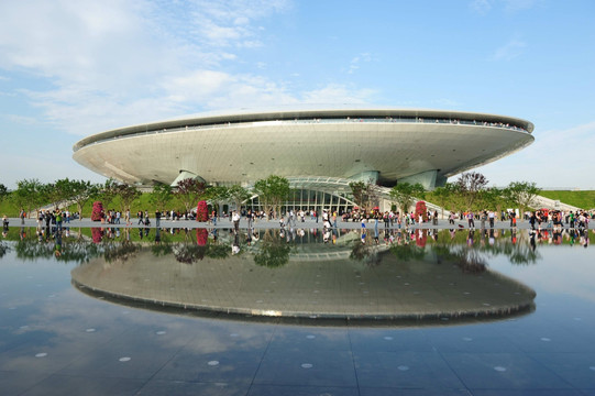上海世博文化中心