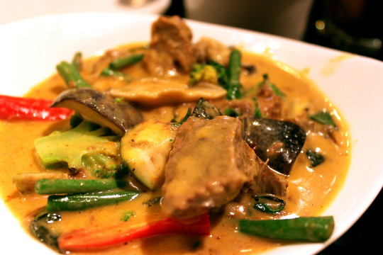 咖喱烩牛肉 泰国菜