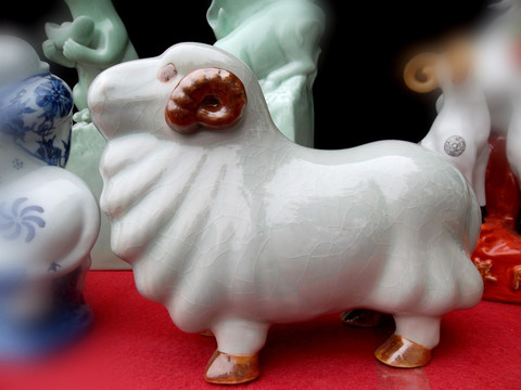 陶瓷羊