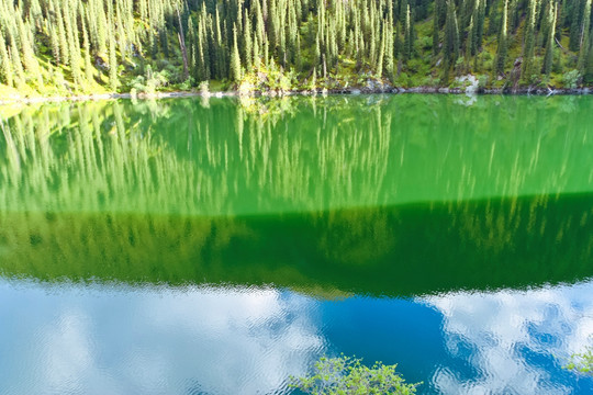 湖光山色