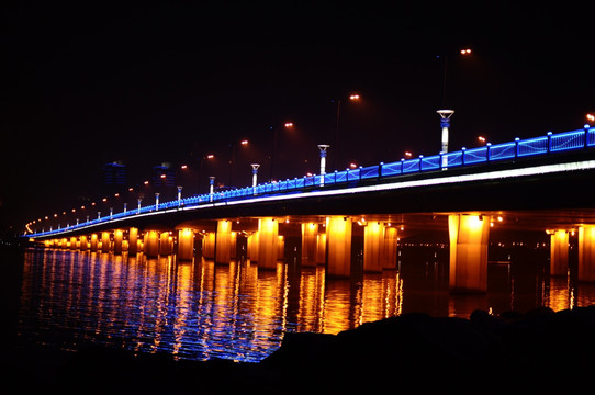 苏州金鸡湖大桥