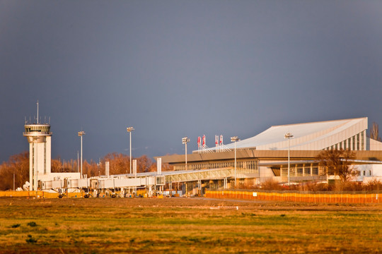 民用机场