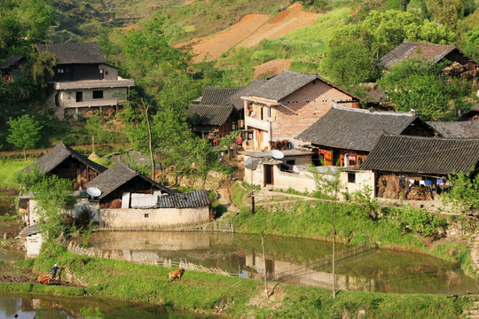 黔东南州 山区山村的农民民居