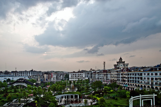 雨后公园