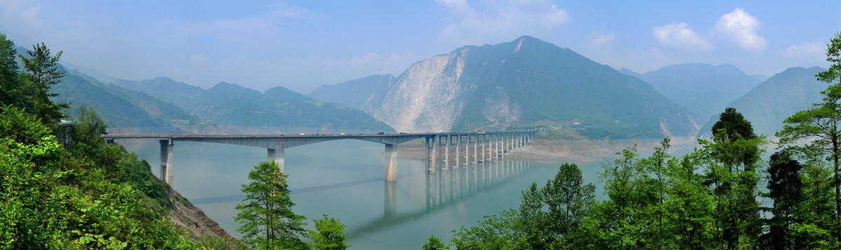 紫坪铺庙子坪大桥全景