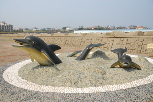 雕塑 海豚