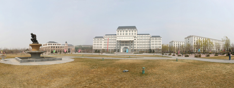 首都师范大学科德学院主楼广场180度全景