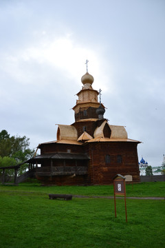 苏兹达尔木制教堂