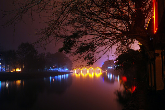 平乐古镇夜景