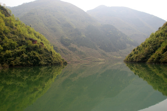 长江三峡 神农溪