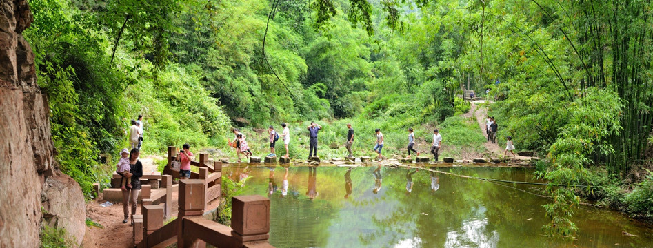 平乐古镇芦沟竹海