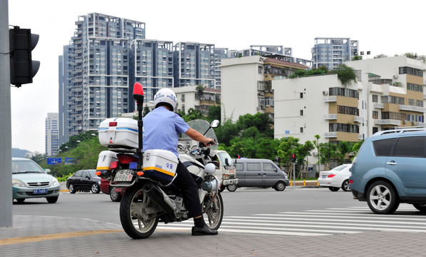 山地车