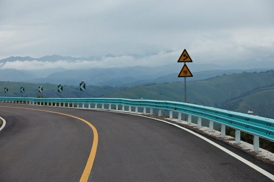 盘山公路