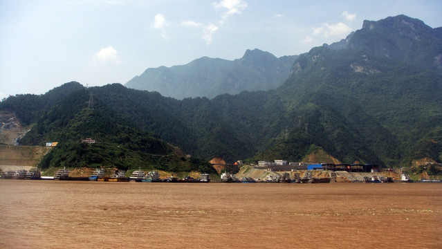 西陵峡风光