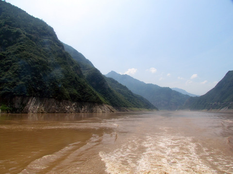 西陵峡风光