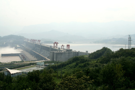 三峡大坝