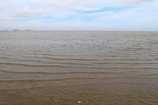 海滩波浪