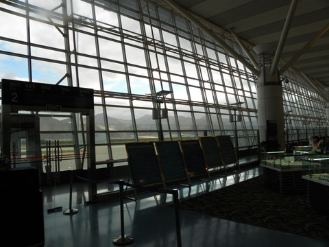 贡嘎机场