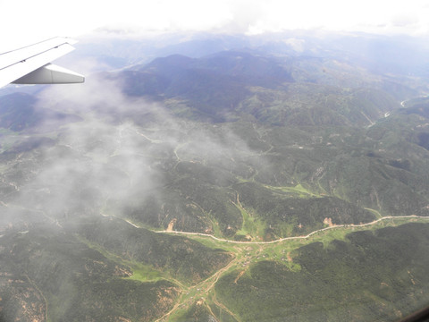 横断山