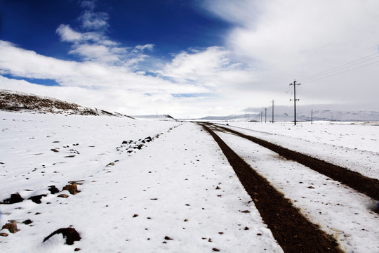 雪地之路