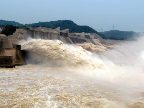 气壮山河