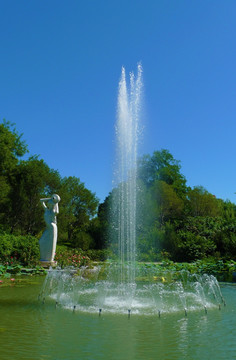 喷泉 雕塑