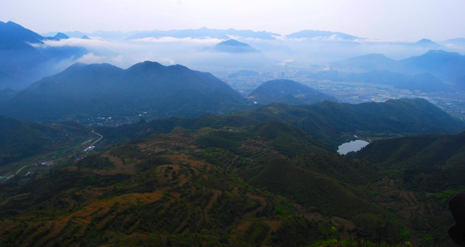 高山