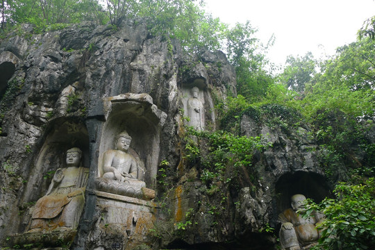 飞来峰石刻