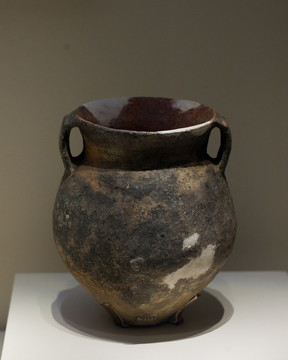 卡约文化陶罐