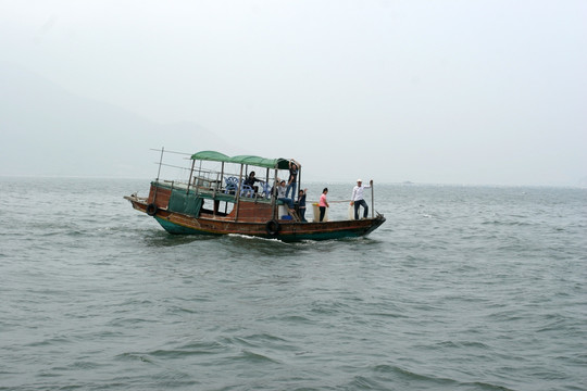 深圳大鹏湾 海上渔船