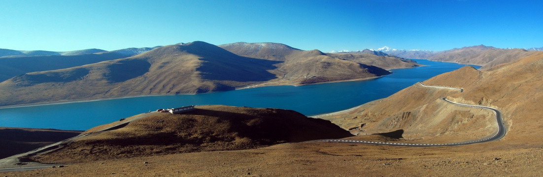 羊卓雍湖全景