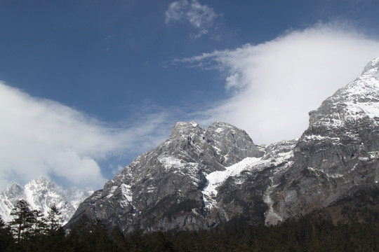 玉龙雪山