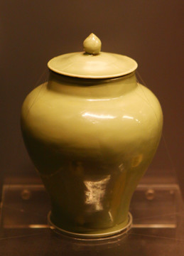 蟹青釉罐