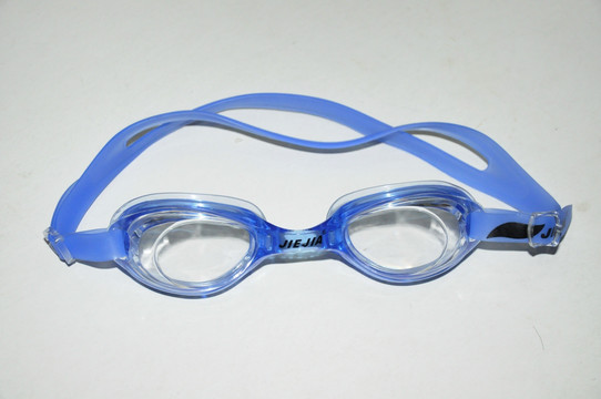 游泳眼镜