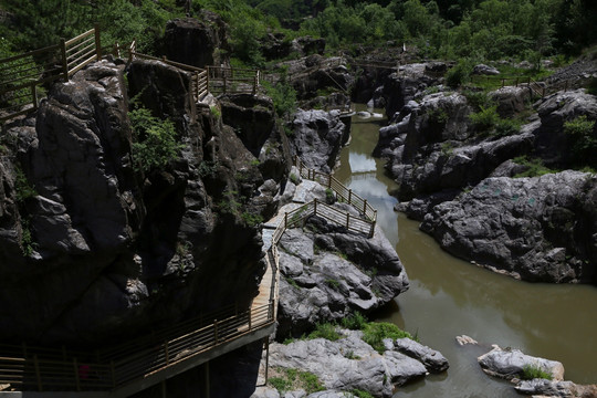 乌龙峡谷