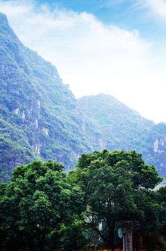 聚龙潭 山景