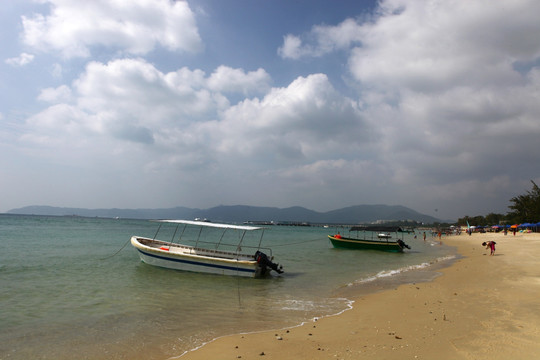 亚龙湾风光