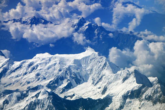 西藏航拍 雪山风光