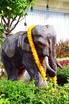 泰国大象木雕