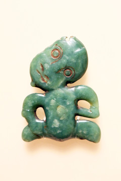 人形項(xiàng)飾