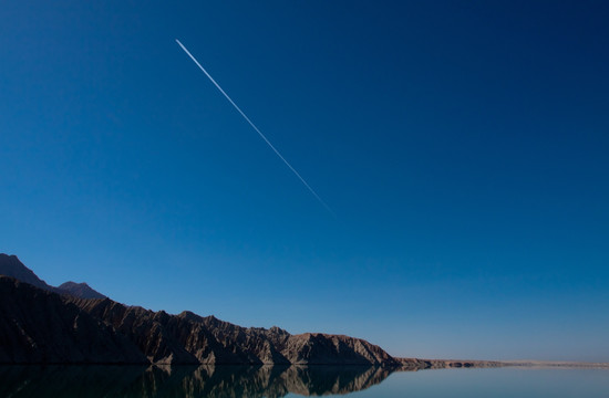 鹰击长空