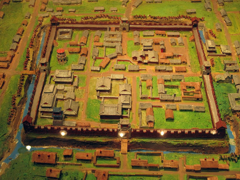 鼎盛时期的瑷珲古城模型