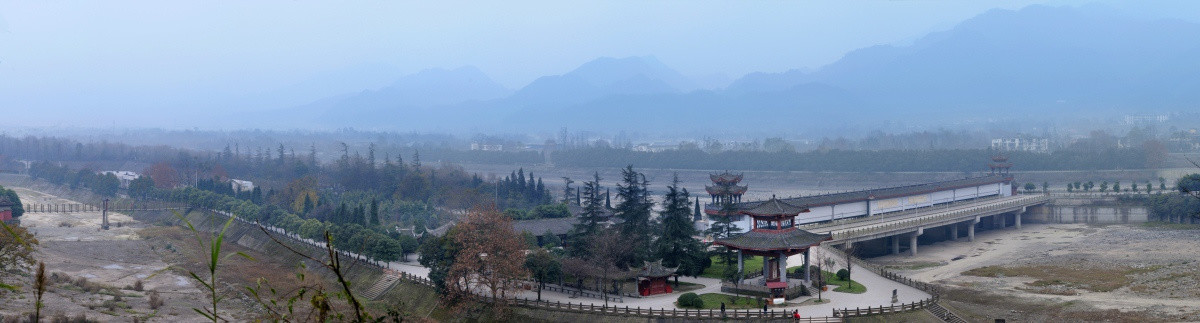 都江堰飞沙堰景观全景图