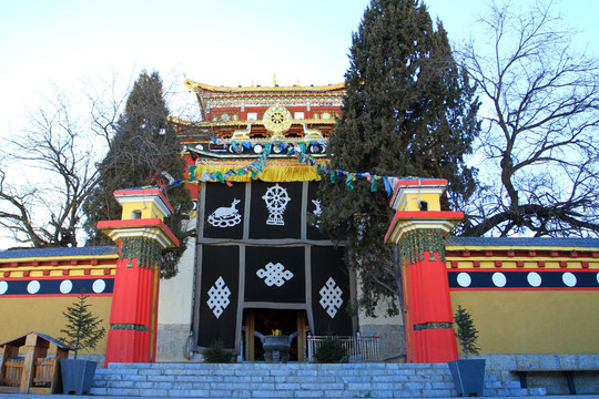 香格里拉 龟山大佛寺