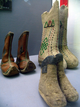 巴尔虎蒙古人的皮靴 毡靴
