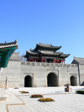 山西万荣李家大院