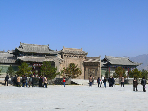 山西万荣李家大院