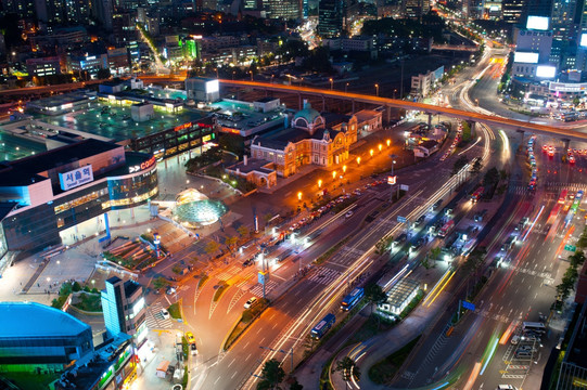 韩国首尔站夜景