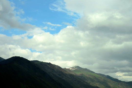 阿尔泰山风光