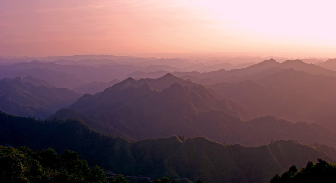 荔波月亮山